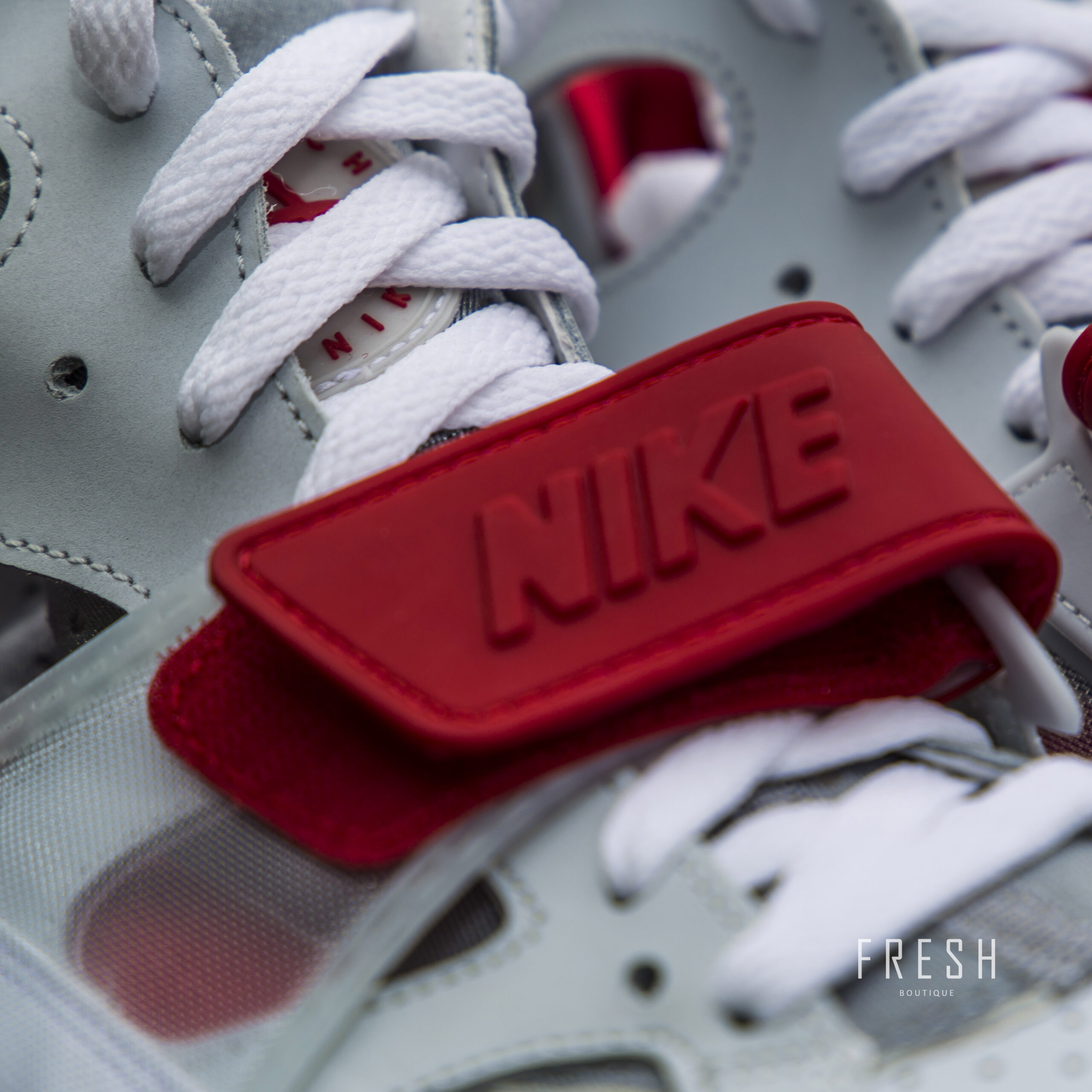 Nike Air Trainer Huarache – Red/Wolf Grey/White – Sneaker Boutique